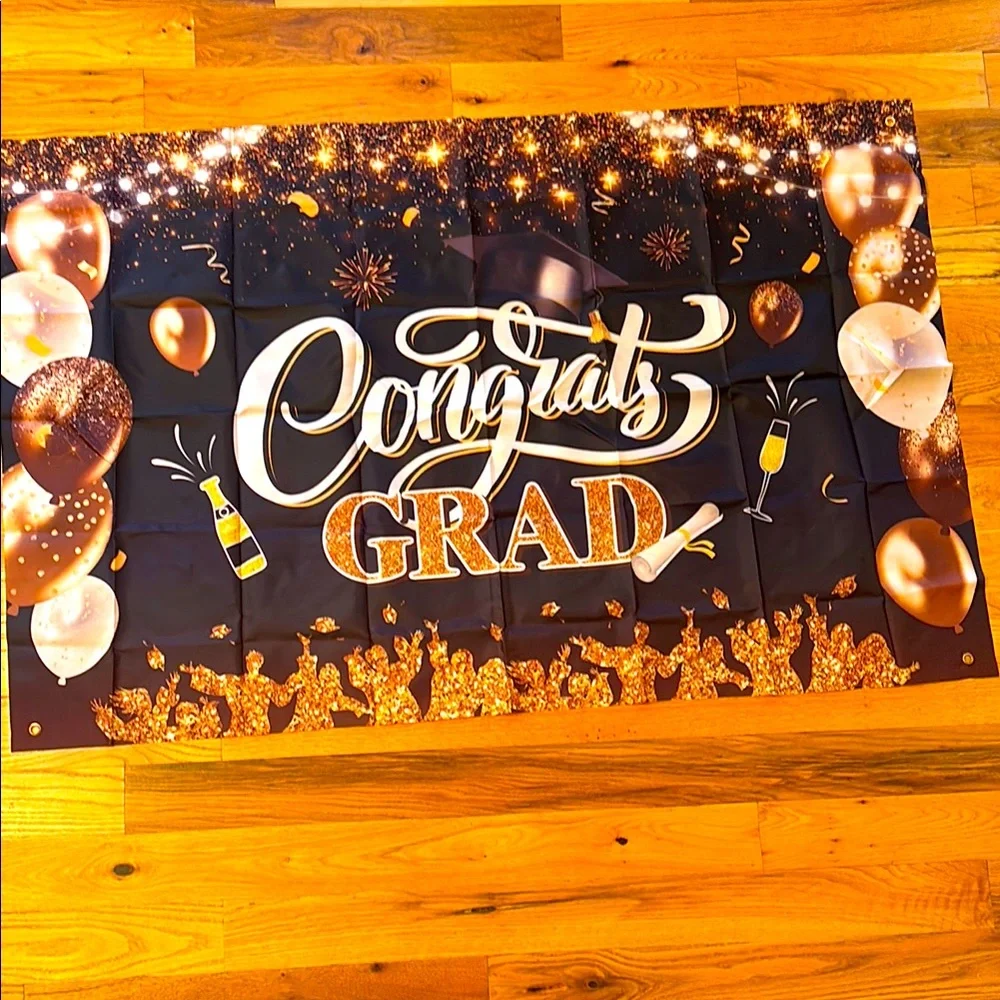 Graduation party decorations
